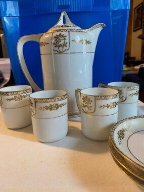 Noritake 1921 N1097 Chocolate Pot 6 3/4" and 4 cups/saucers